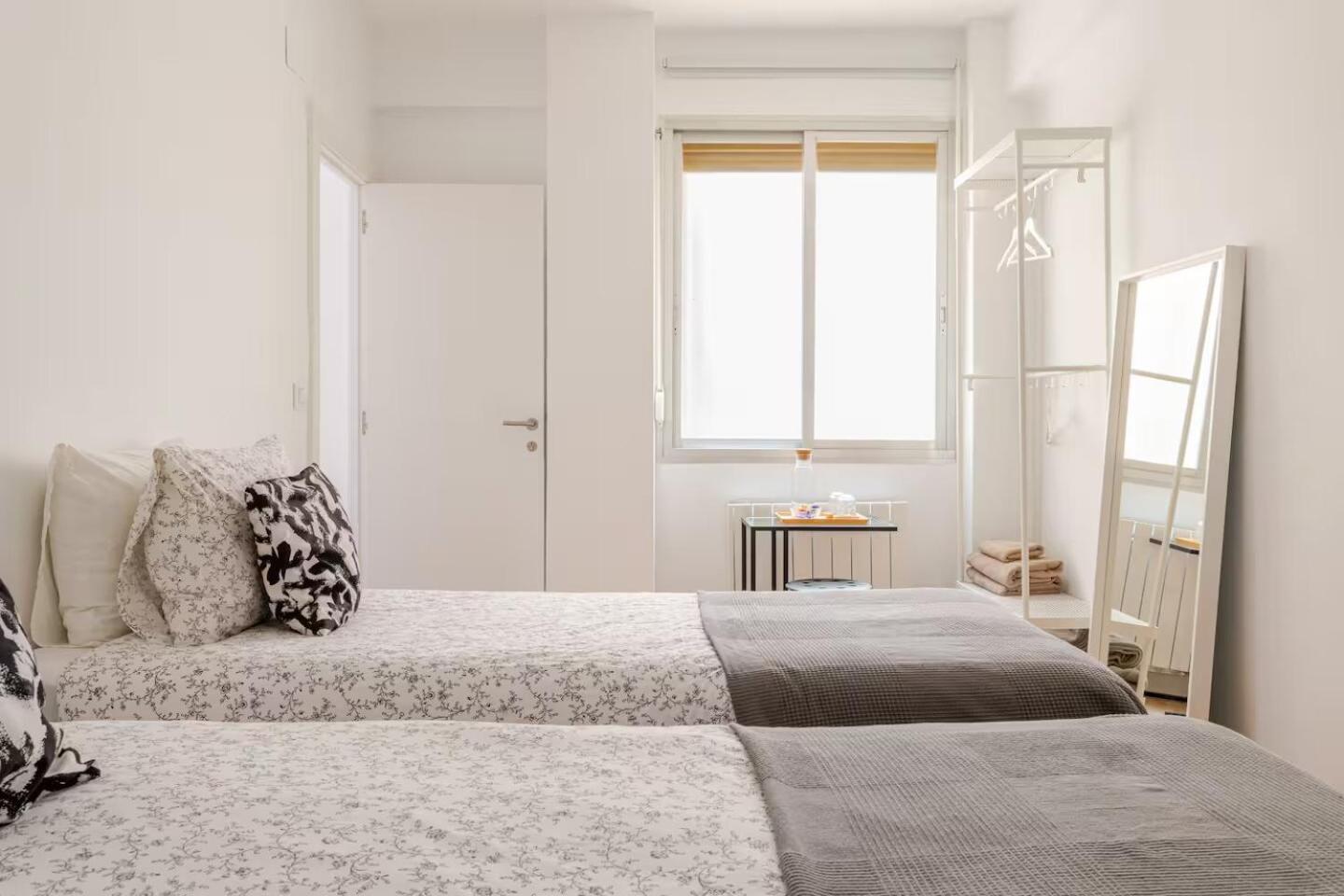 Habitacion Privada En El Centro De Билбао Екстериор снимка